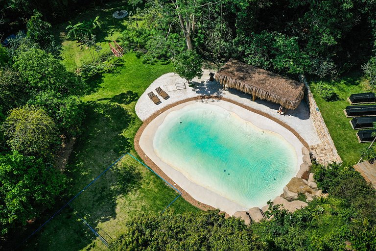 Hermosa casa con piscina en Serra do Rio