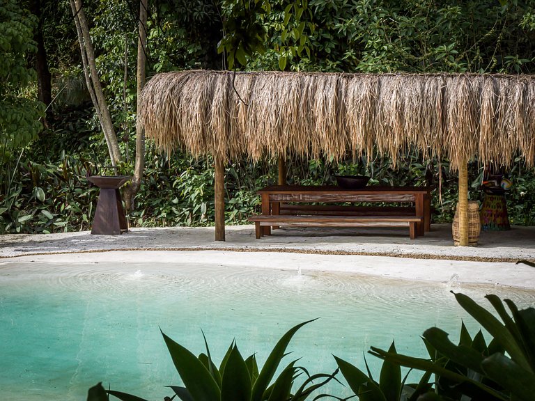 Hermosa casa con piscina en Serra do Rio