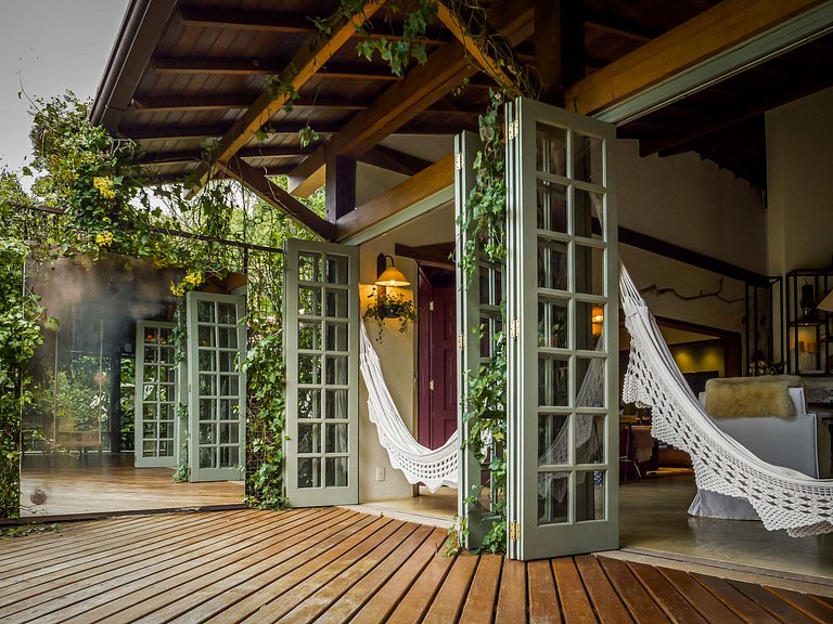 Beautiful house with pool in Serra do Rio