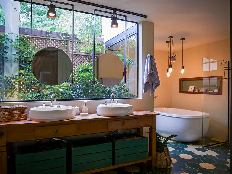 Hermosa casa con piscina en Serra do Rio