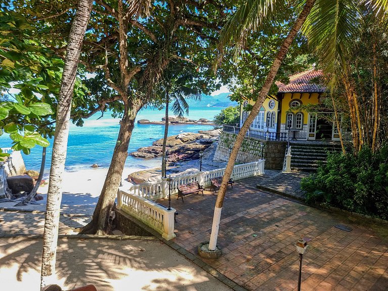 Paradise island in Angra dos Reis