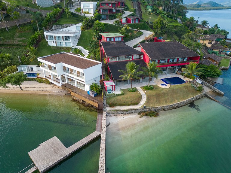 Bella villa fronte mare ad Angra dos Reis - Ang001