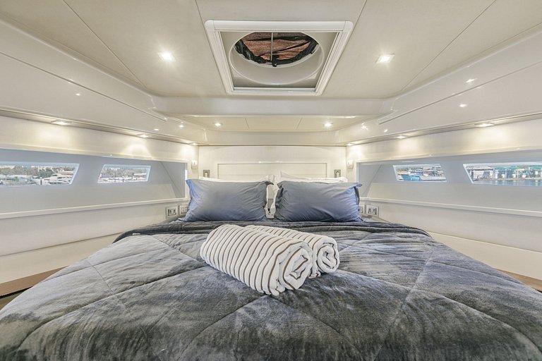 62-foot luxury yacht