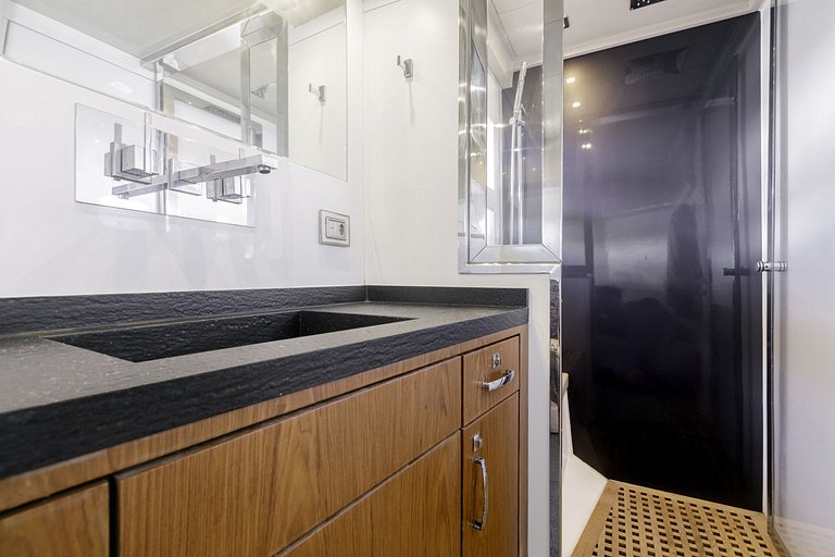 62-foot luxury yacht