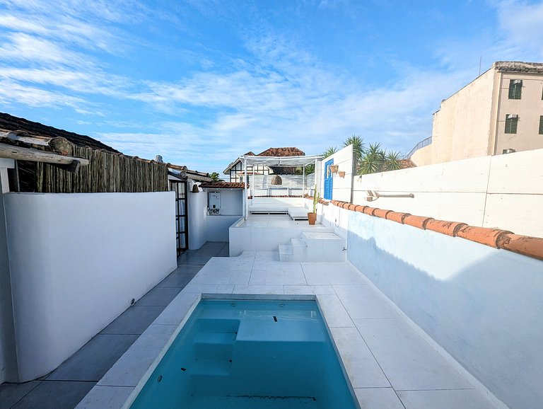 Charmosa villa em Santa Teresa - San007