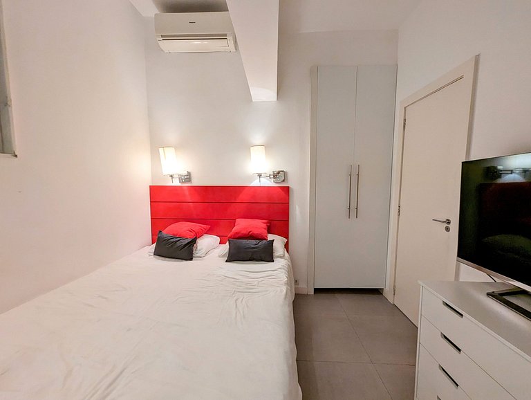 Linda cobertura de 2 quartos em Ipanema - Ipa029