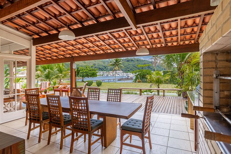 Casa beira-mar em Angra dos Reis - Ang028