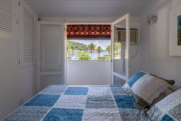 Casa beira-mar em Angra dos Reis