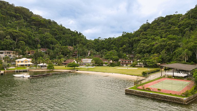 Seaside house in Angra dos Reis