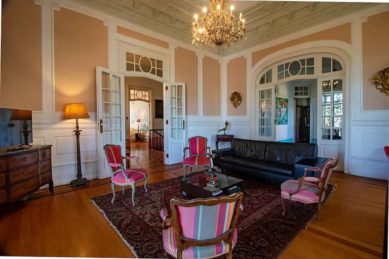 Historic villa in Santa Teresa
