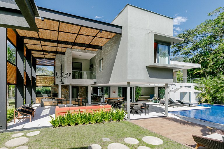 Charming mansion in Angra dos Reis