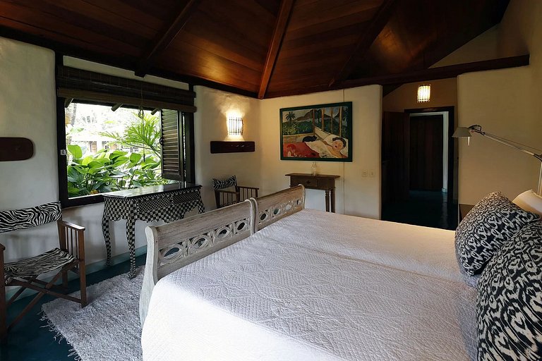 Charming villa with pool in Trancoso Trc015