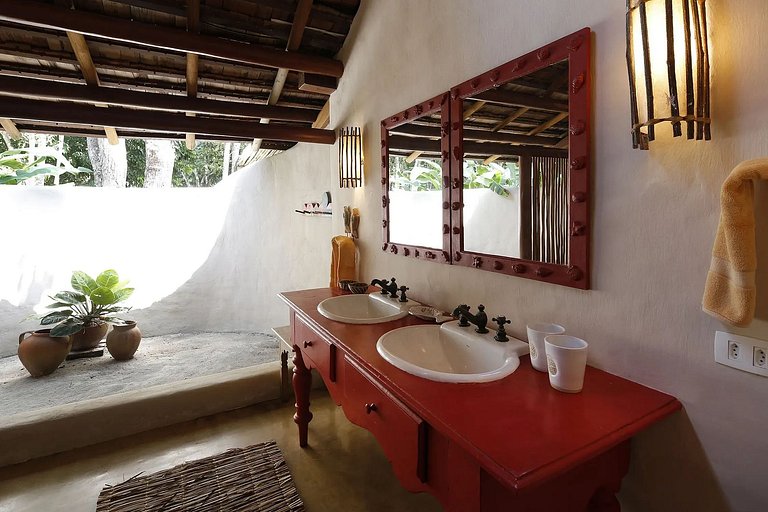 Charming villa with pool in Trancoso Trc015