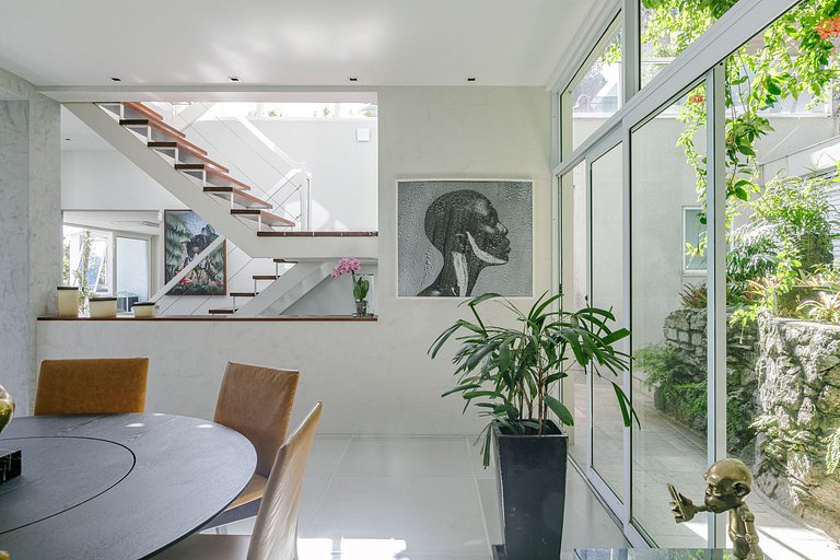 Luxuosa casa em São Conrado - Sco005