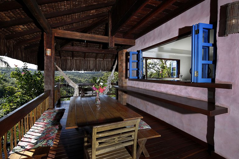 Charmosa villa de colina em Itacaré