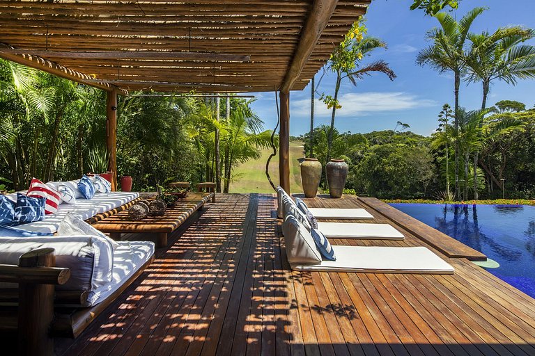 Luxuosa villa de 6 suítes em Trancoso - Trc034