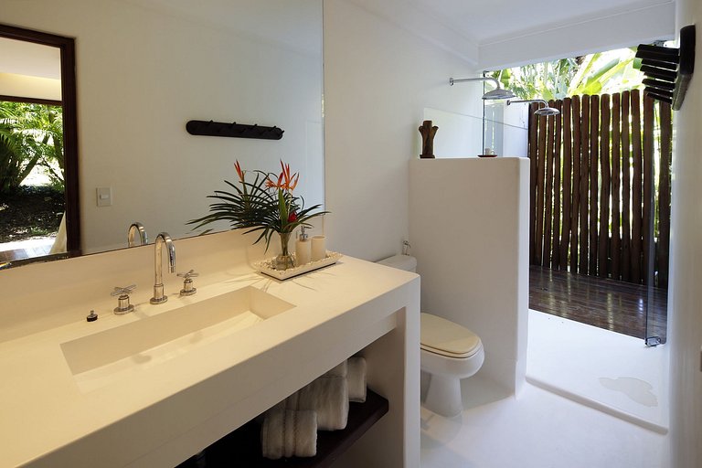 Luxuosa villa de 6 suítes em Trancoso