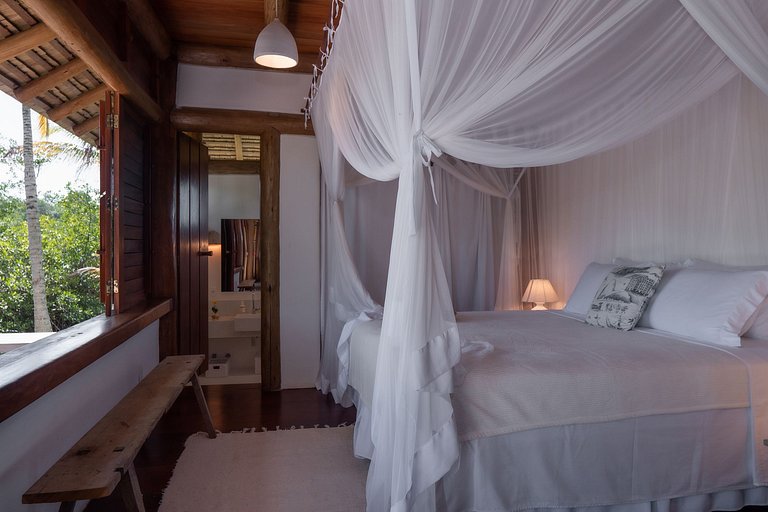 Idyllic seafront villa in Trancoso - Trc035