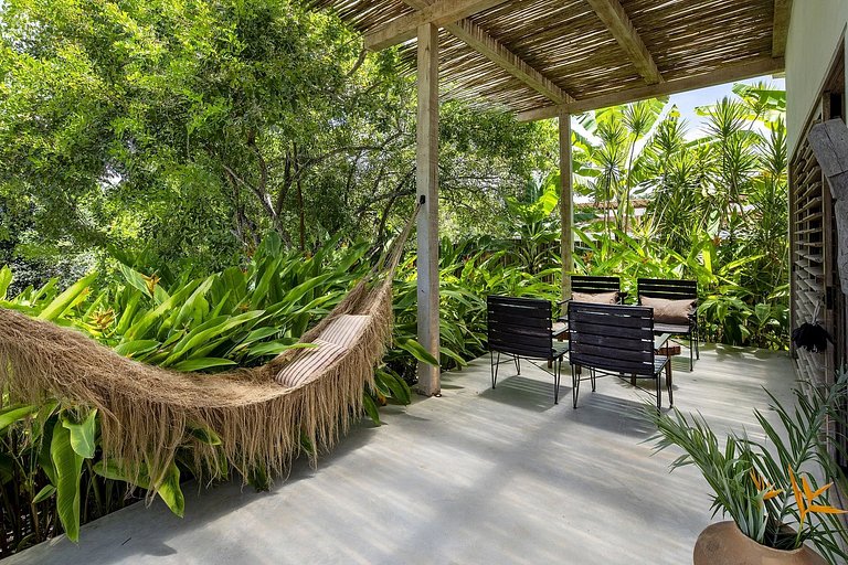 Luxury house with 5 suites in Trancoso