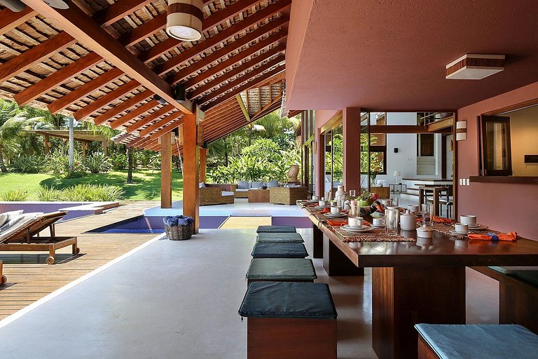 Sophisticated Retreat in Trancoso