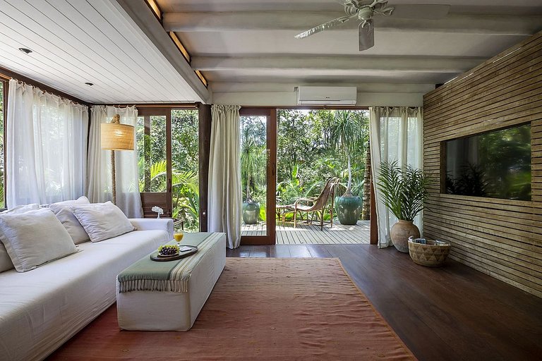 Sea front villa with pool in Trancoso - Trc045