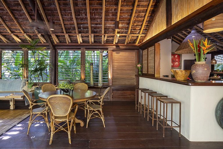 Sea front villa with pool in Trancoso - Trc045