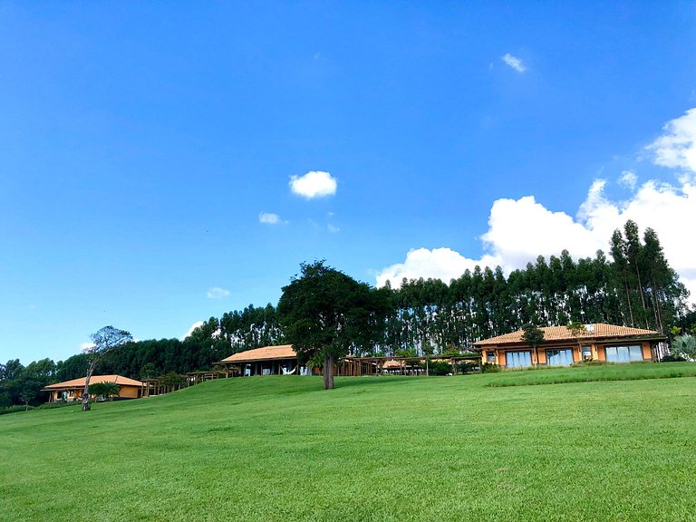 Belles villas de campagne à Itaí