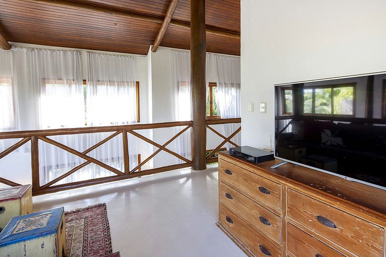 Fantástica casa com piscina em Trancoso