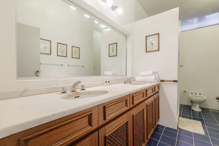 Linda cobertura frente mar em Ipanema - Ipa014