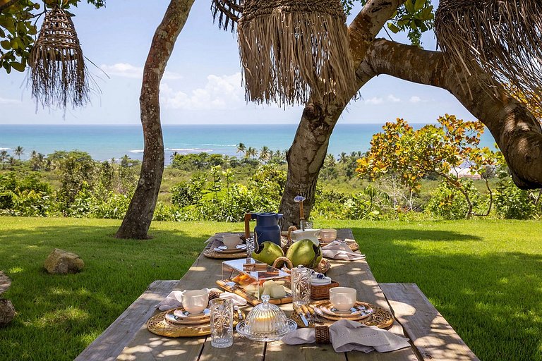 Sumptuous villa with pool in Trancoso