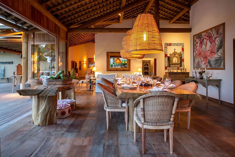 Sumptuous villa with pool in Trancoso