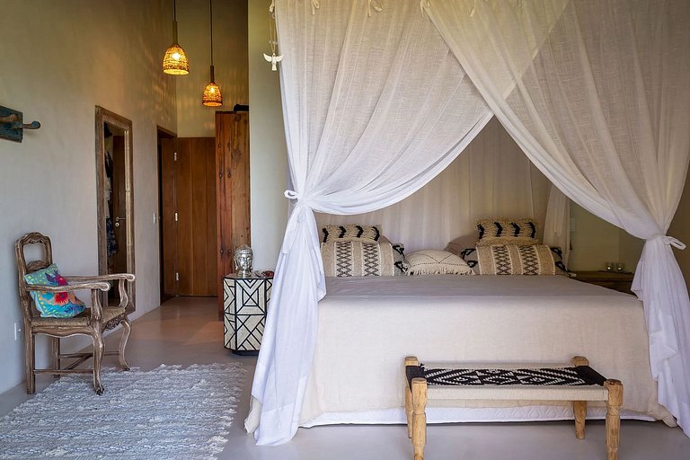 Sumptuous villa with pool in Trancoso