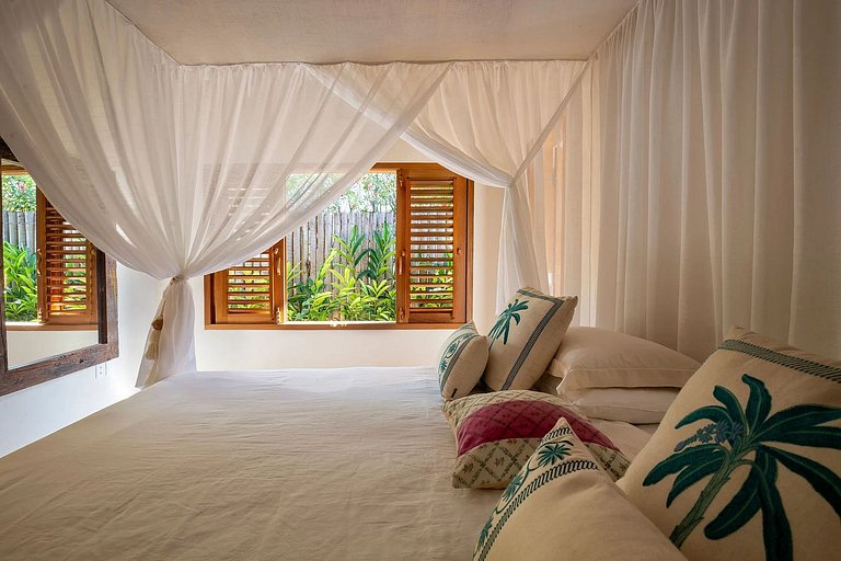 Sumptuous villa with pool in Trancoso