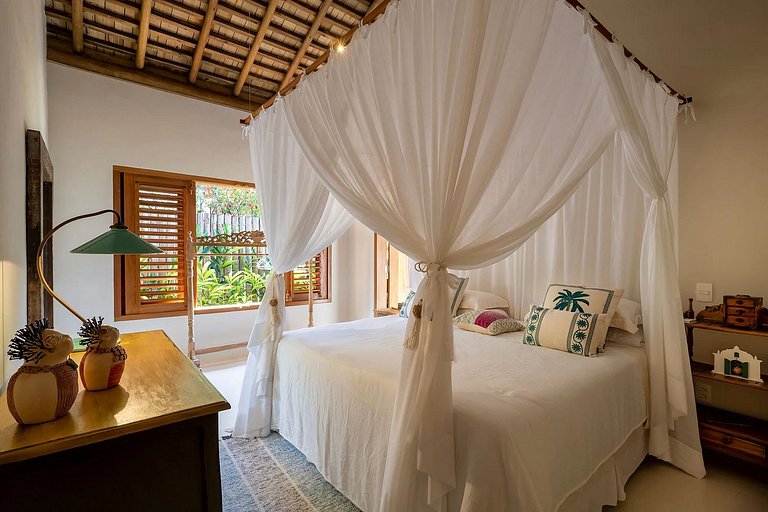 Sumptuous villa with pool in Trancoso