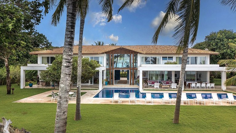 Beachfront house in Arraial d'Ajuda - Adj008