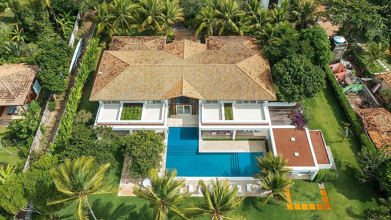 Casa frente mar em Arraial d'Ajuda - Adj008