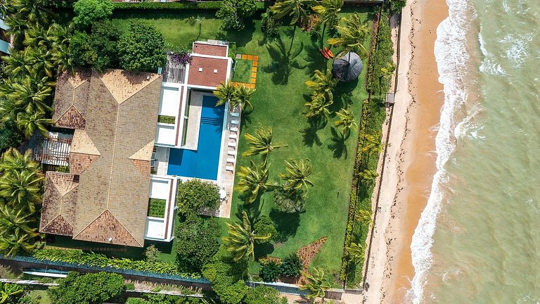 Beachfront house in Arraial d'Ajuda - Adj008