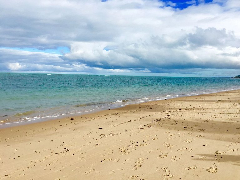 Casa frente mar em Arraial d'Ajuda - Adj008