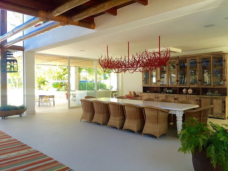 Beachfront house in Arraial d'Ajuda - Adj008