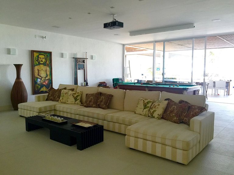 Beachfront house in Arraial d'Ajuda - Adj008