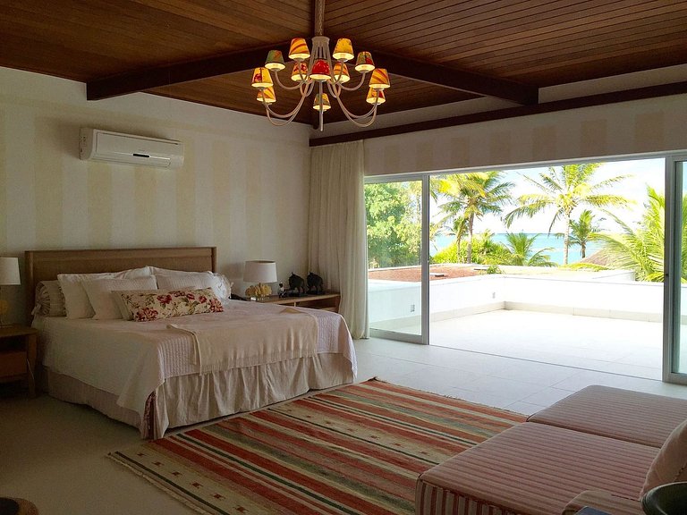 Beachfront house in Arraial d'Ajuda - Adj008