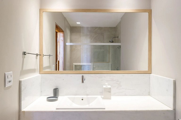 Linda villa frente mar em Camaçari - Cam004