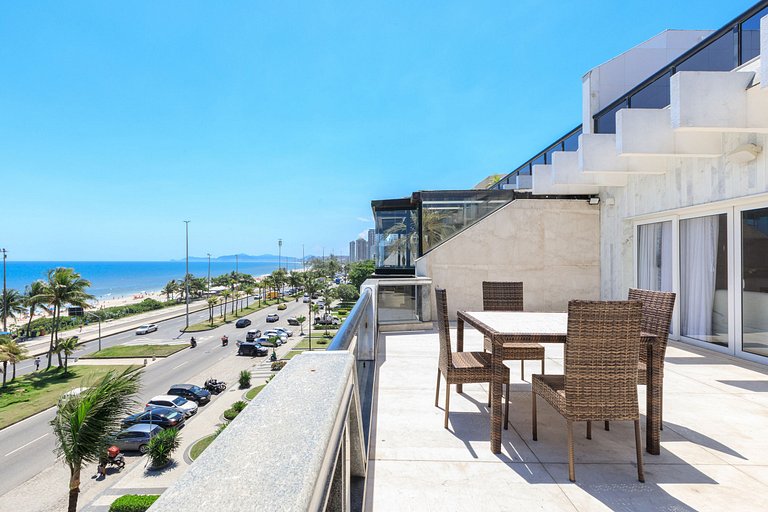 Great duplex penthouse in Barra da Tijuca