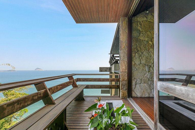 Luxury villa in São Conrado
