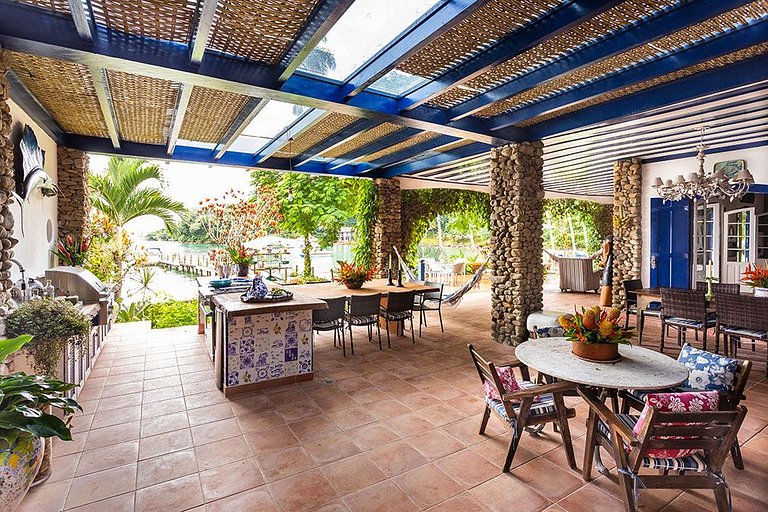Villa e loft al mare a Paraty