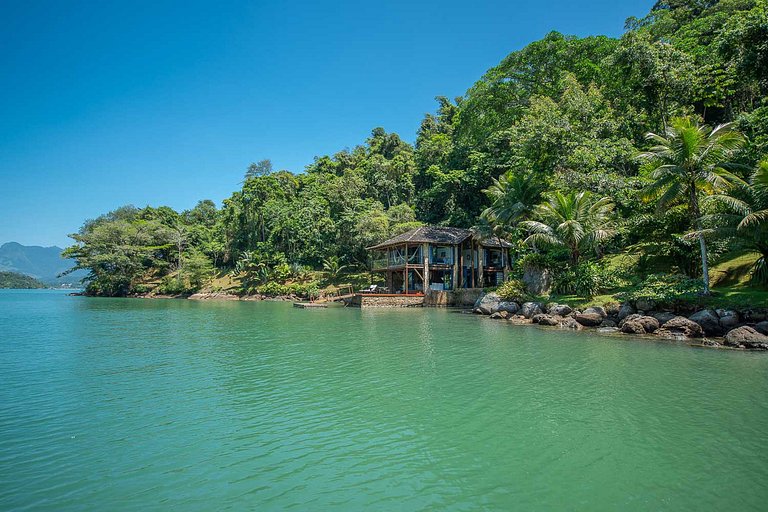 Villa y loft junto al mar en Paraty