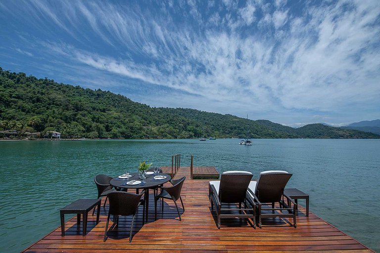 Villa y loft junto al mar en Paraty