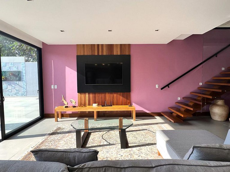 Luxury villa near the beach in Buzios