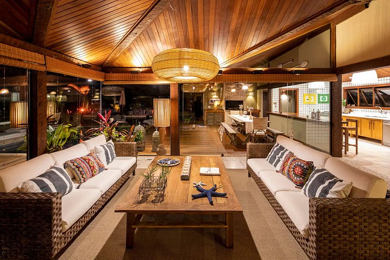 Casa com vista mar em Geribá, Búzios