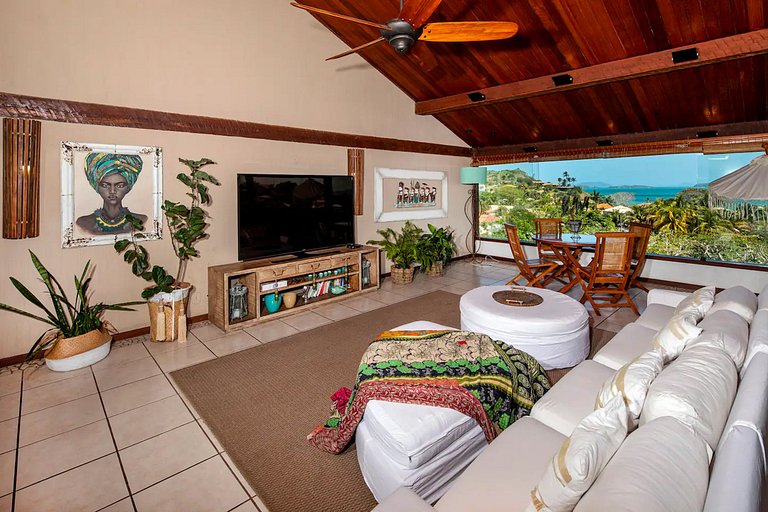 Casa com vista mar em Geribá, Búzios